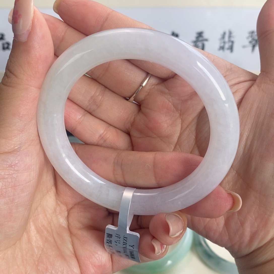 未镶嵌手镯翡翠59