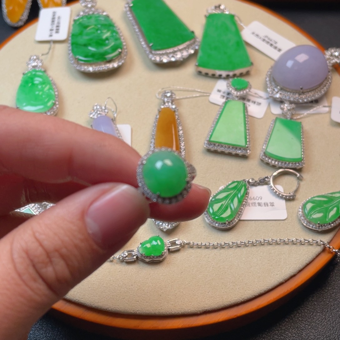 翡翠吊坠(不含链)银S925镶嵌梦*缘