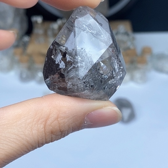 水晶颈饰未镶嵌晶中晶