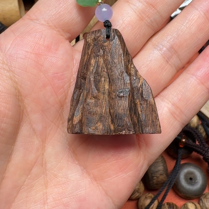 大叶紫檀（黑酸枝木类）