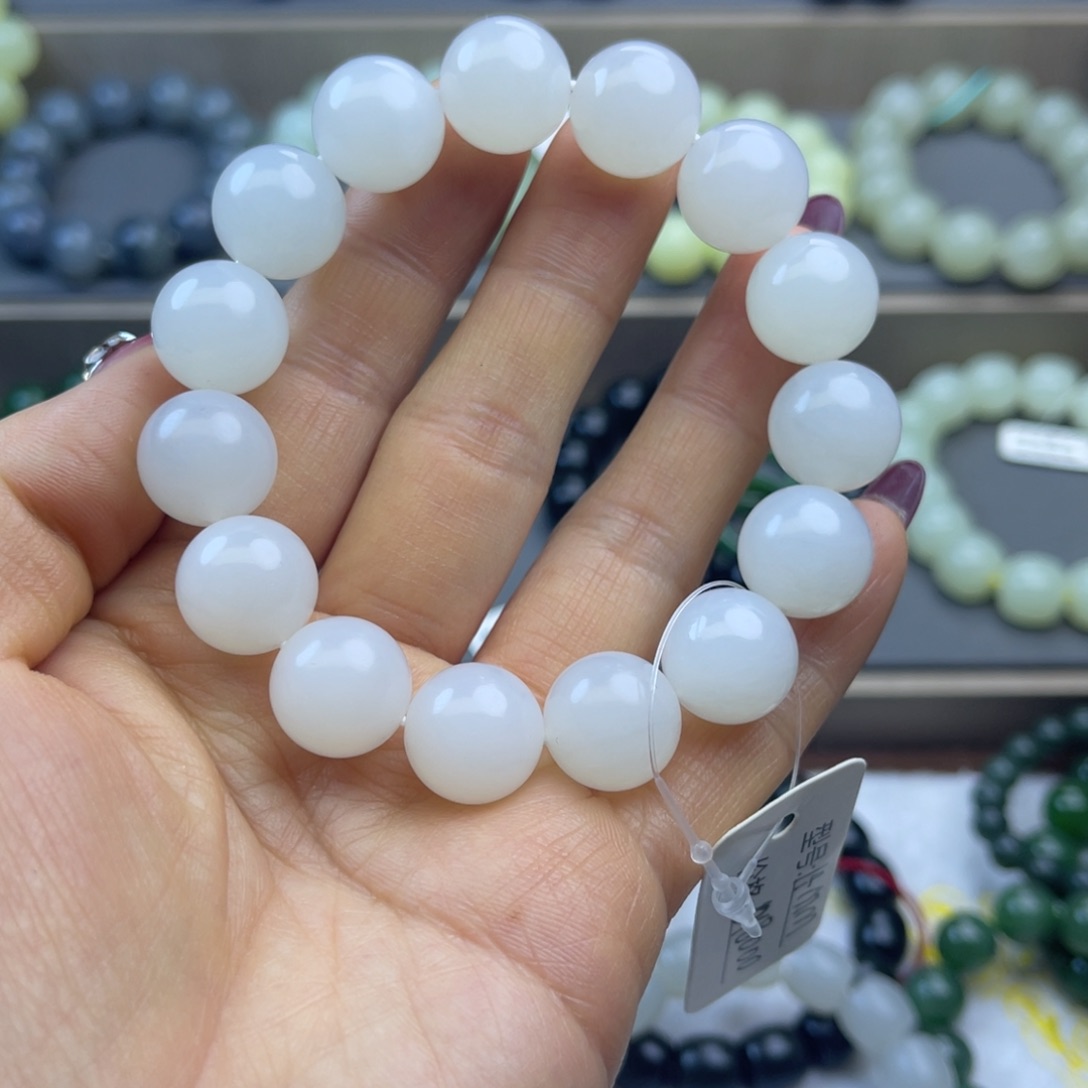 和田玉手链未镶嵌