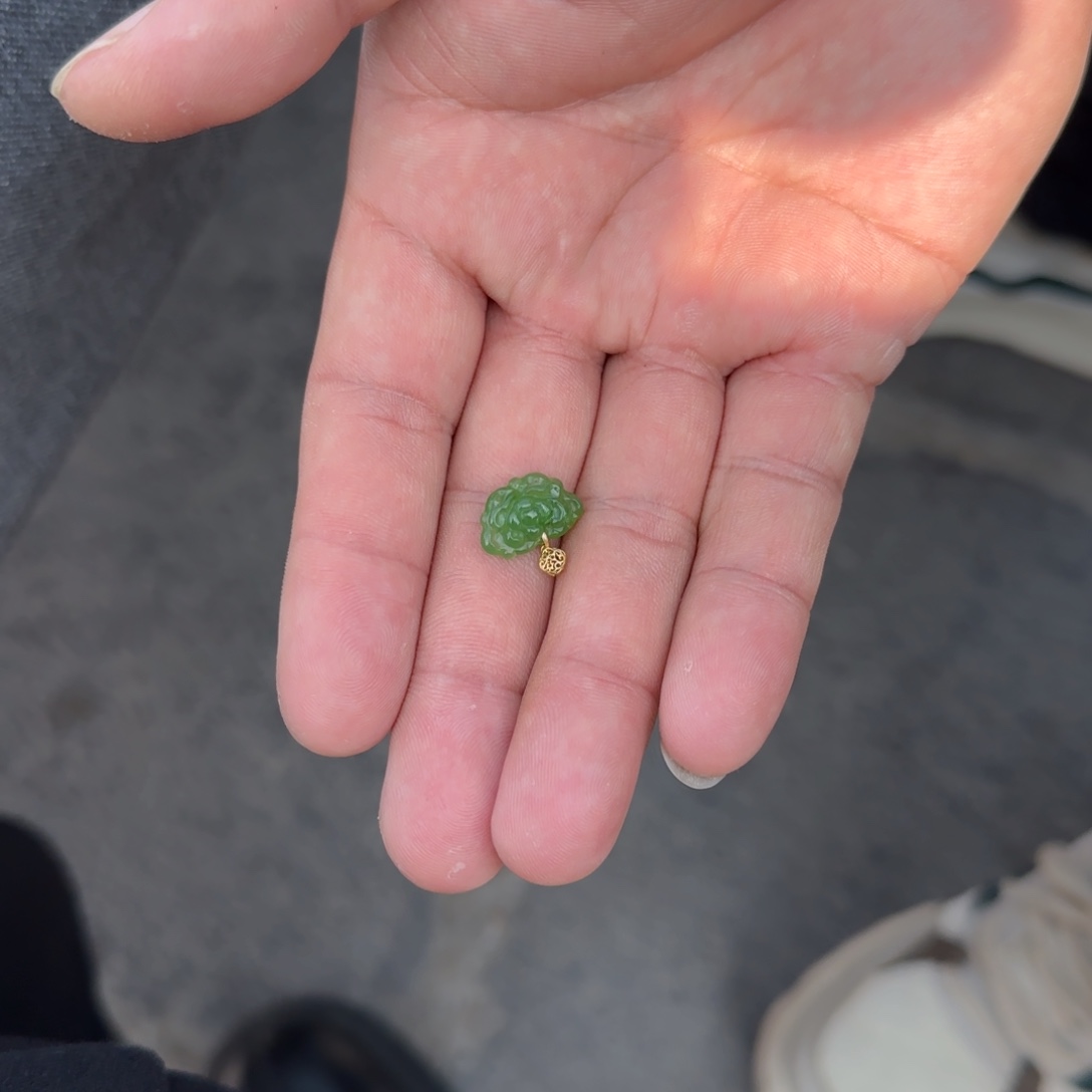 和田玉颈饰18K金镶嵌