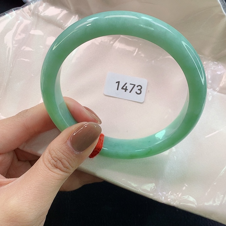 翡翠手镯未镶嵌?****✰天然翡翠手镯04