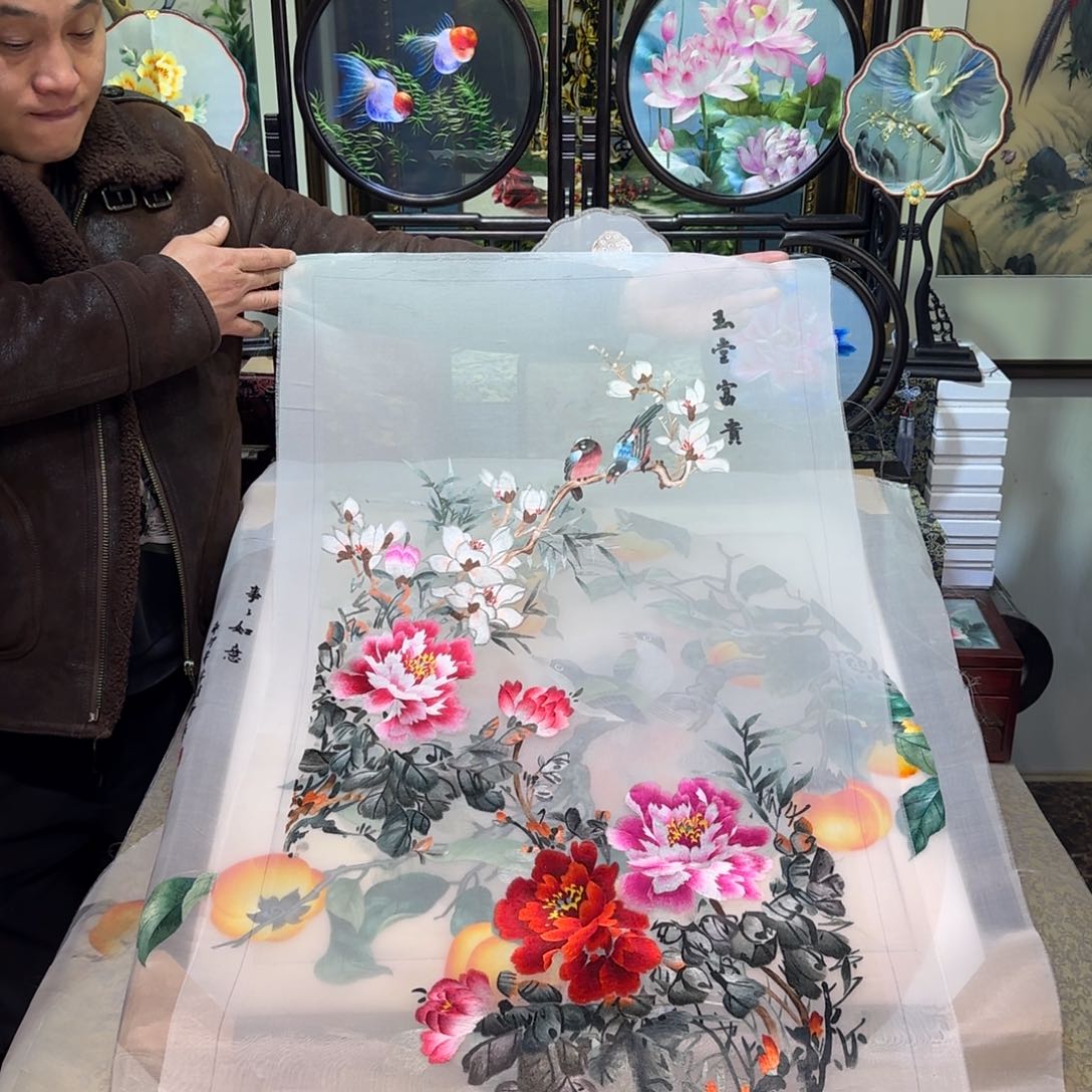 刺绣刺绣工艺精湛