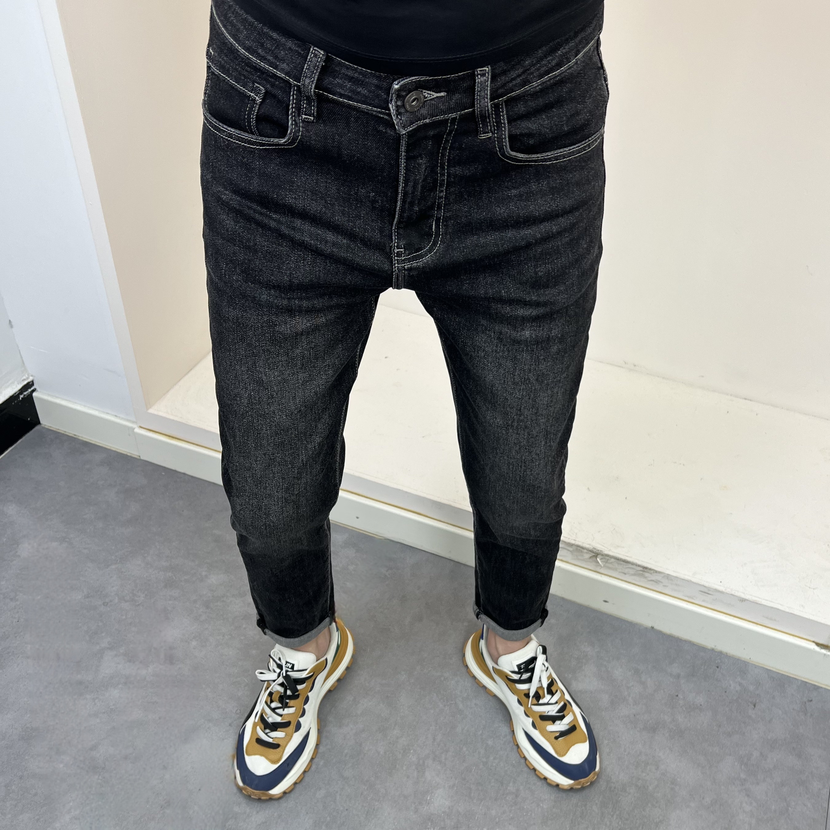 0095秋季新款黑灰色裤子修身小脚男牛仔裤时尚百搭韩版弹力潮流