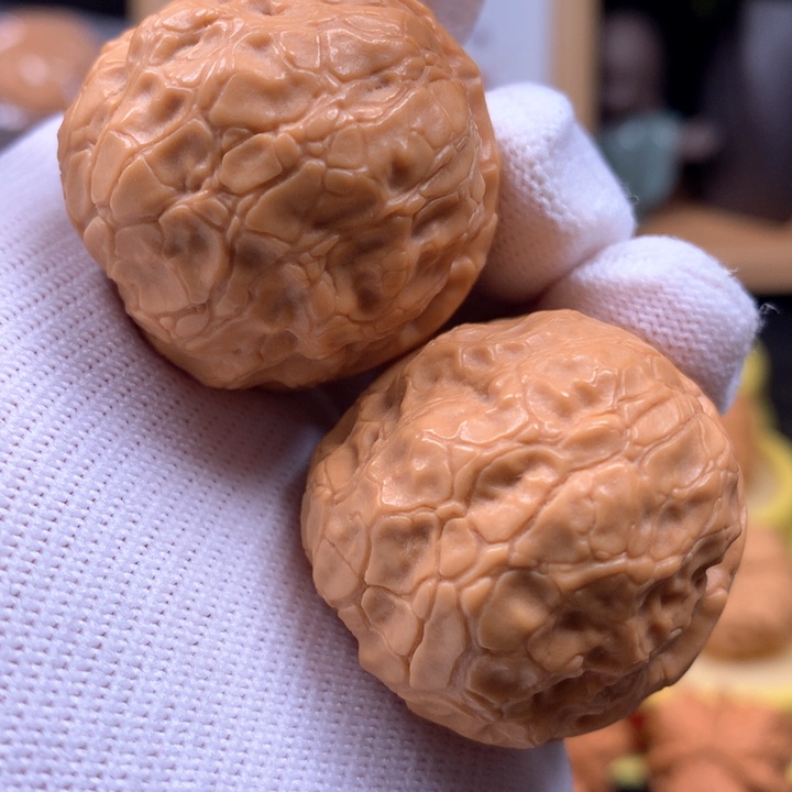 桃核把件玄武元宝