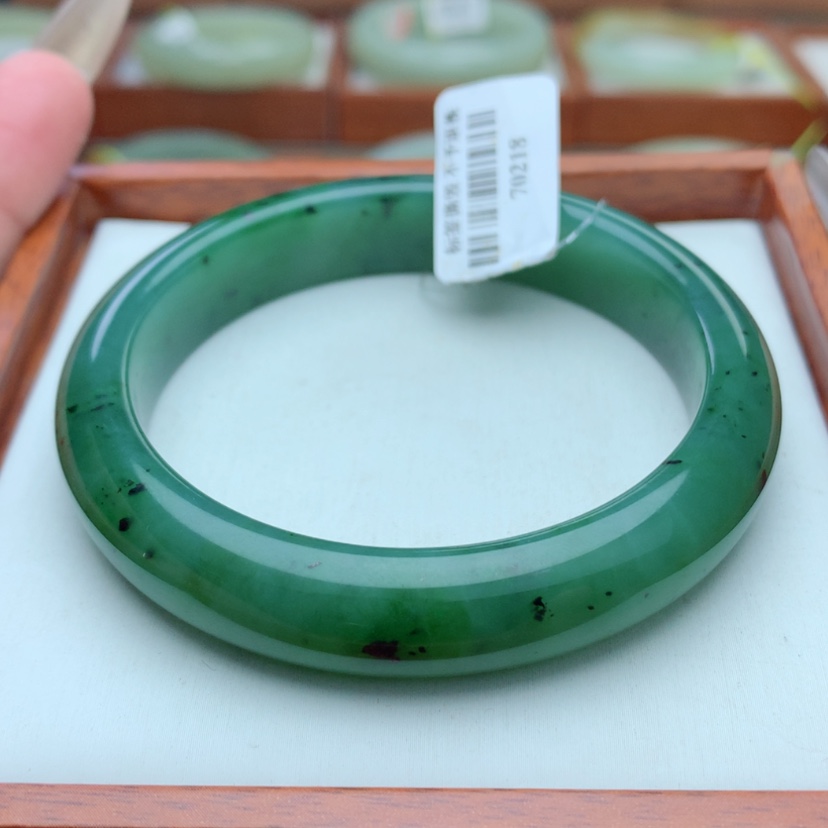 【闪购商品】和田玉手镯未镶嵌5758