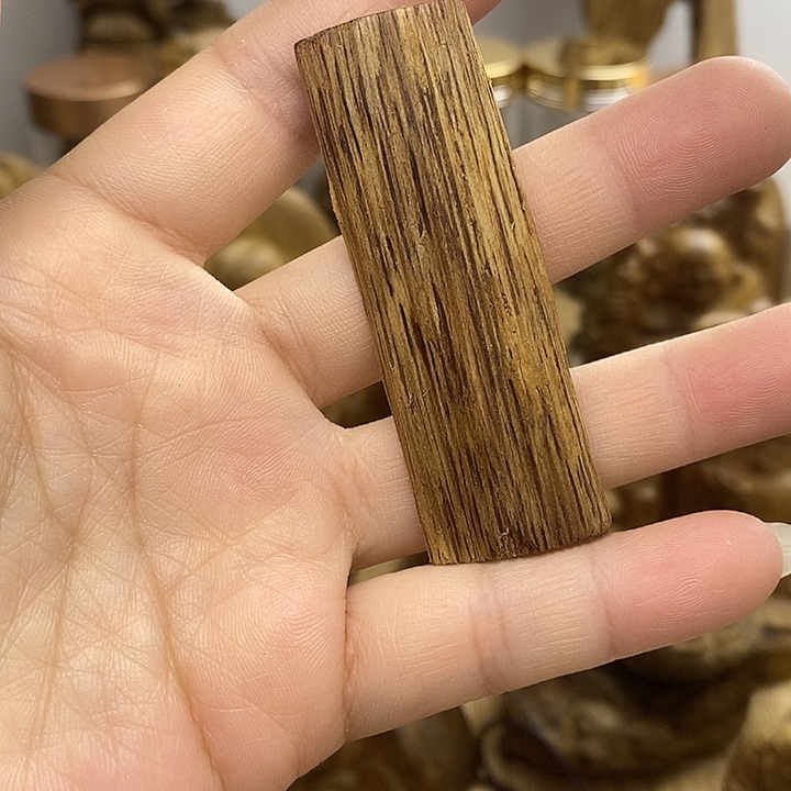 沉香沉香碎屑惠安3.1克