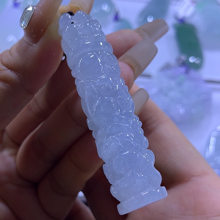 翡翠未镶嵌颈饰天然翡翠A货吊坠