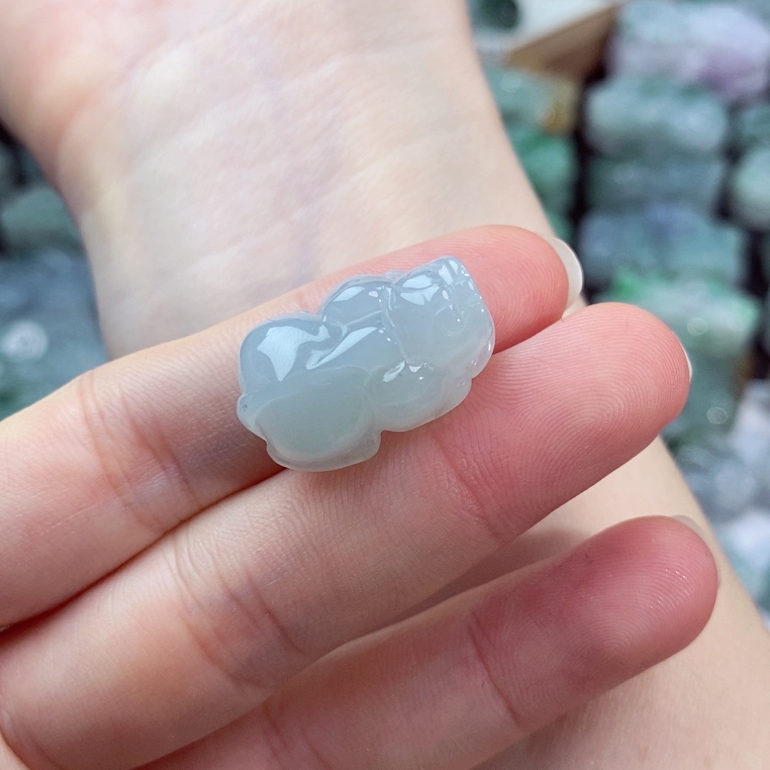 翡翠未镶嵌颈饰天然