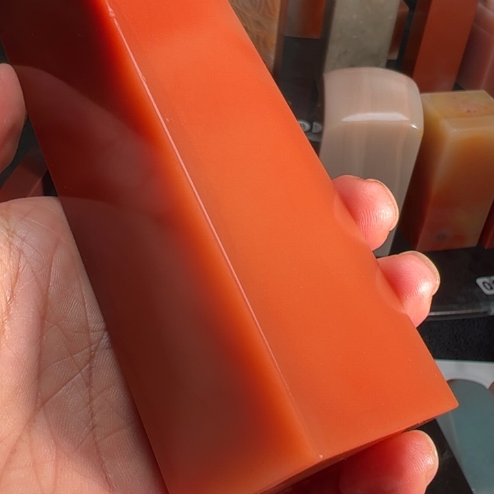 花***伴老挝石我们的确是