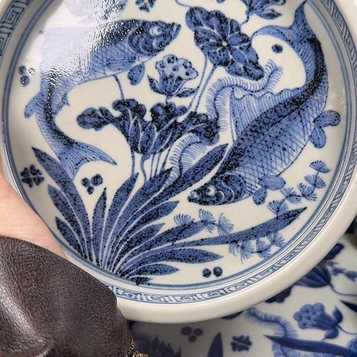 鱼藻纹壶承明续幽蓝