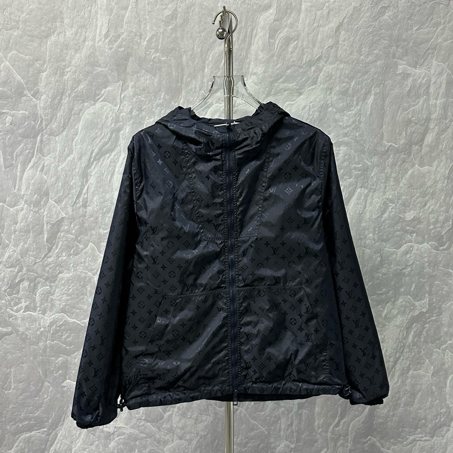 未使用 LouisVuitton/路易威登 双面满印别针连帽外套46码J01295