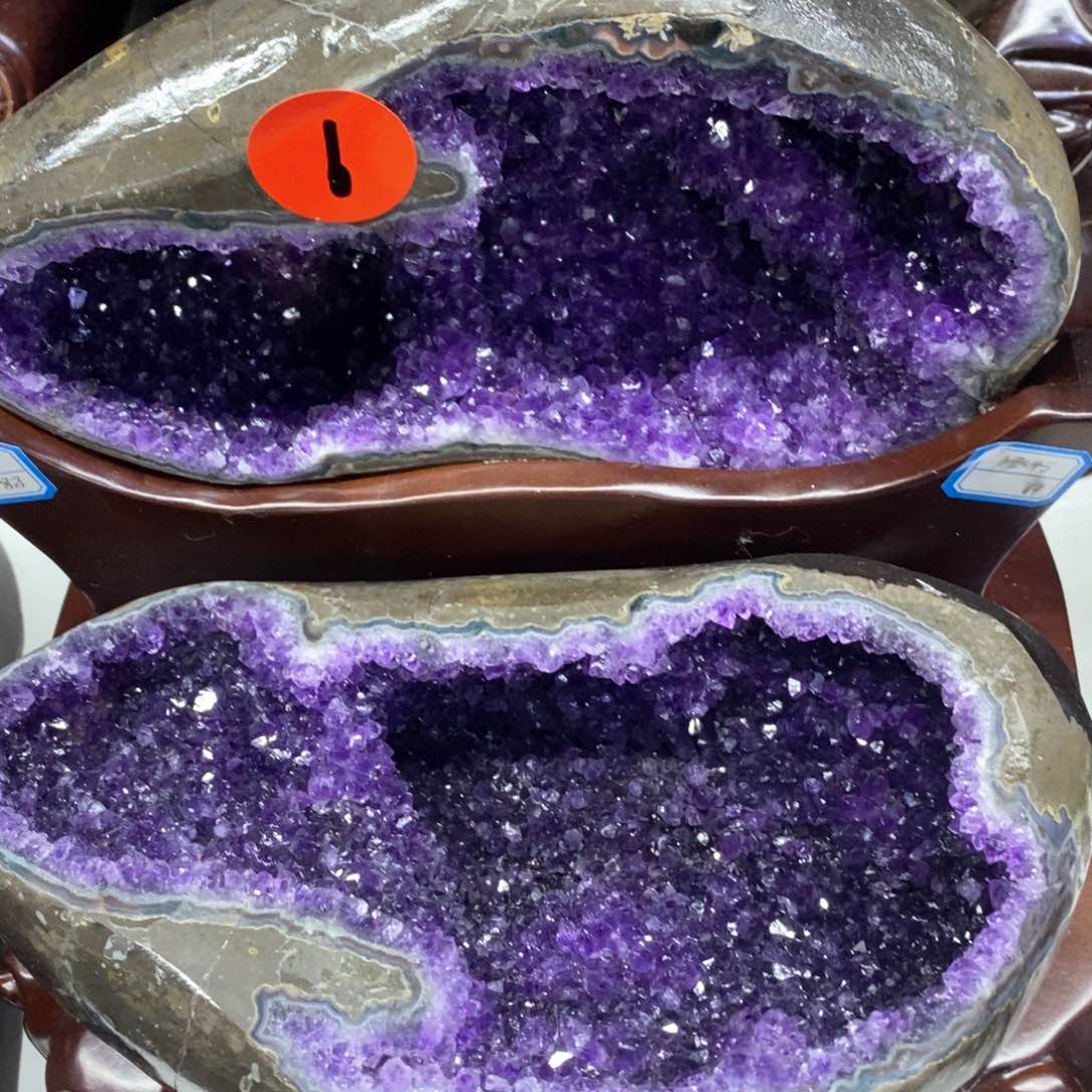 水晶摆件未镶嵌好好