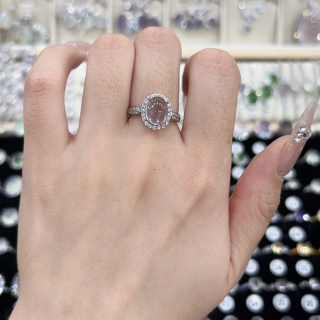 山***吾银S925镶嵌芙蓉石戒指