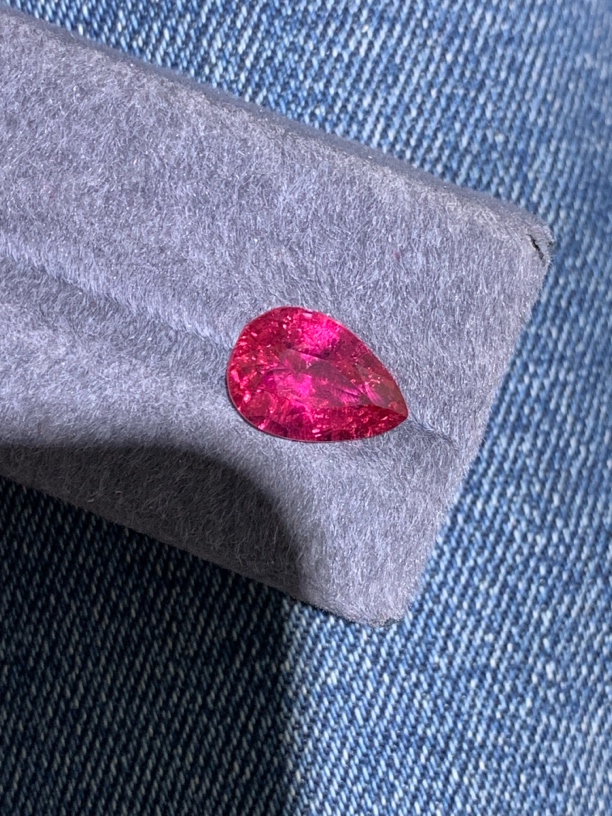 天然碧玺 裸石工艺品