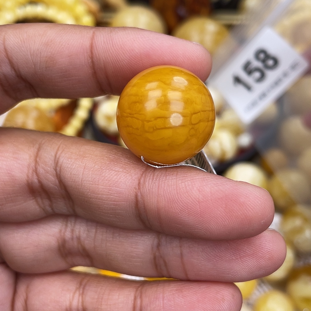 蜜蜡未镶嵌珠宝奇石21