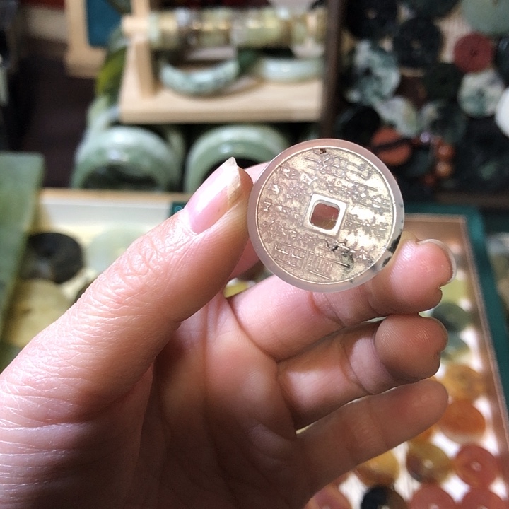 岫玉岫玉挂件未镶嵌