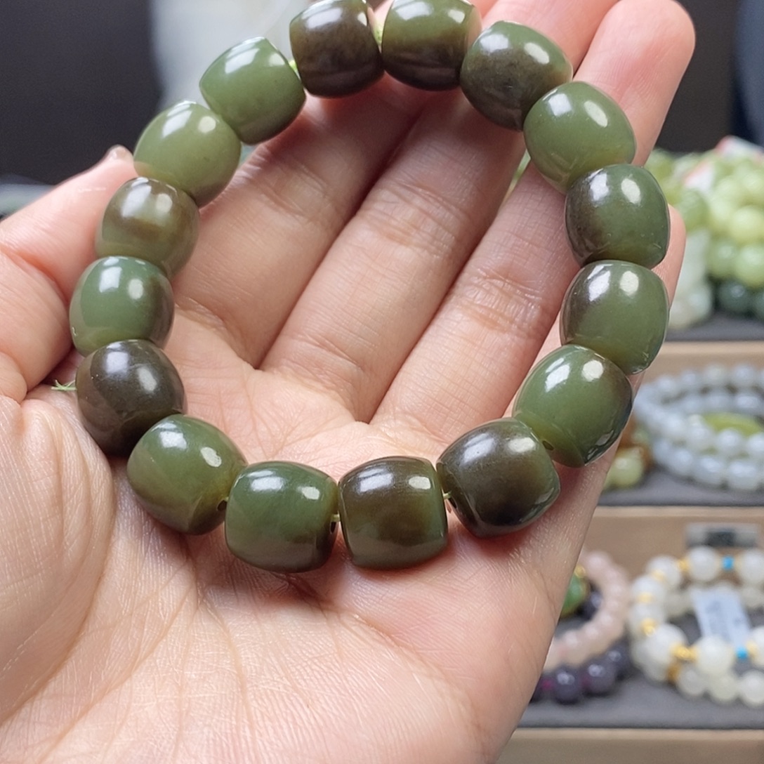 和田玉未镶嵌手链