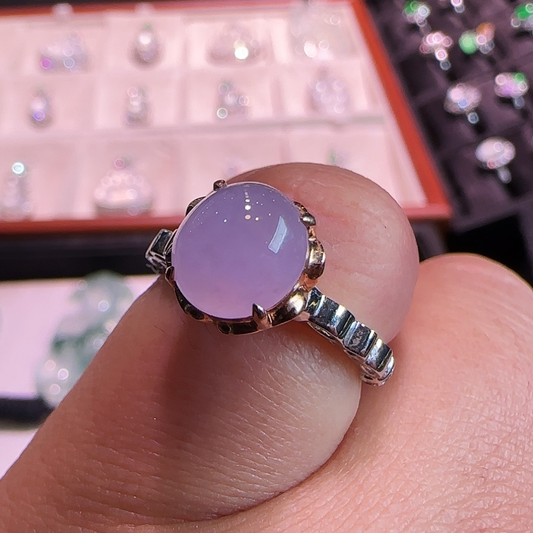 翡翠18K金镶嵌戒指