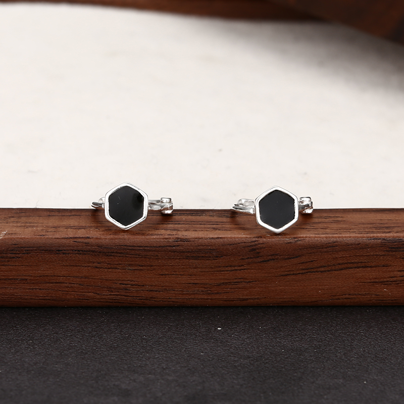 925银耳饰 时尚简约气质黑色六边形耳钉