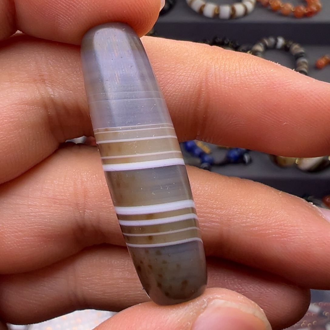 玛瑙/玉髓合金颈饰