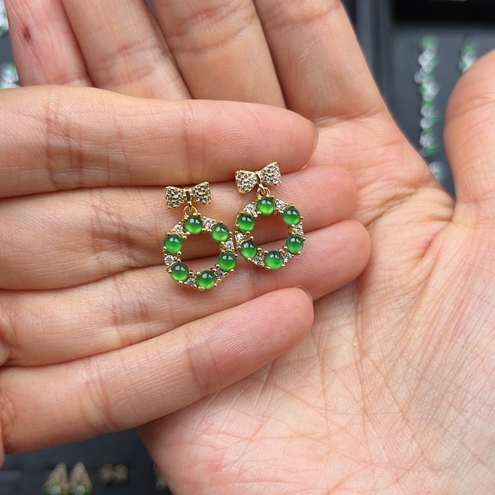 吃***子翡翠银S925镶嵌耳饰