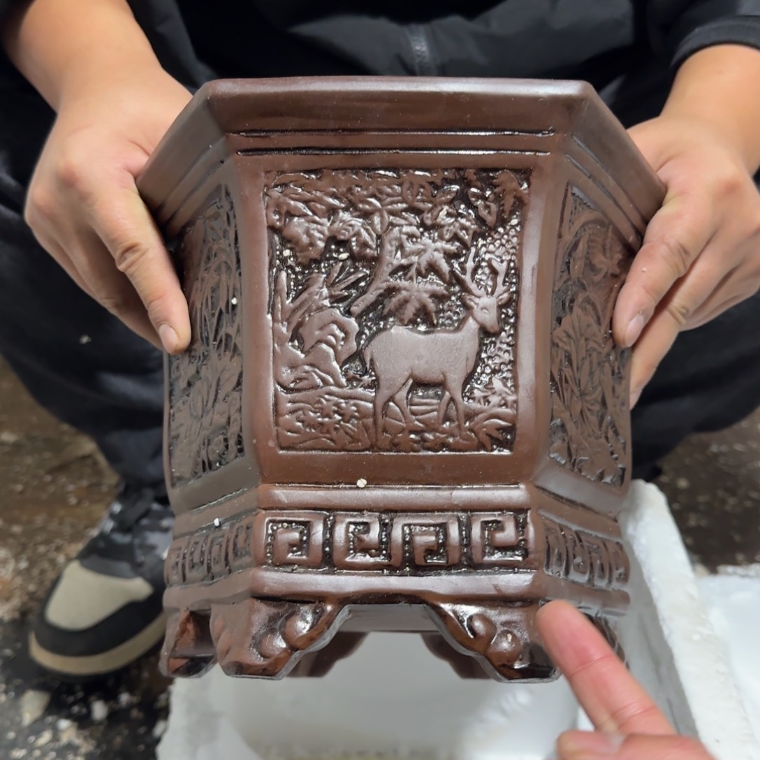 紫砂花盆瑕疵是我自己