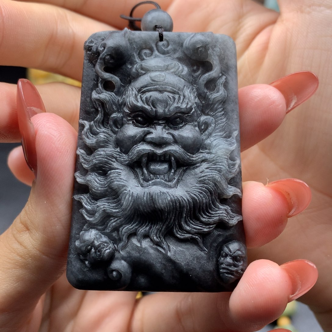 咪***陈定制翡翠未镶嵌翡翠