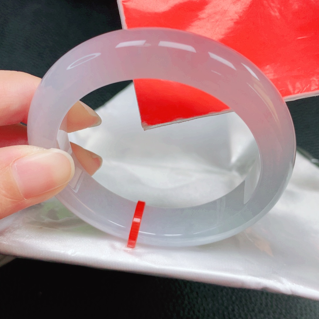 翡翠未镶嵌手镯53圈