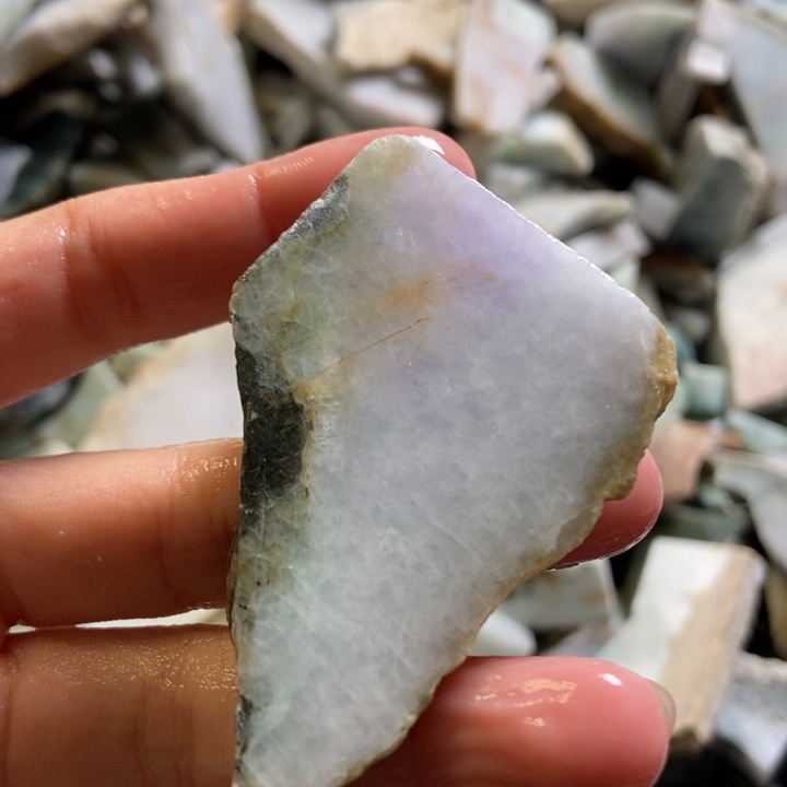 翡翠颈饰未镶嵌天然翡翠