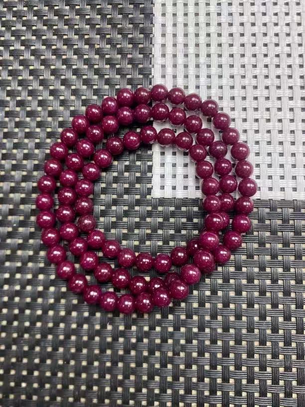 红色6mm三圈手串 865