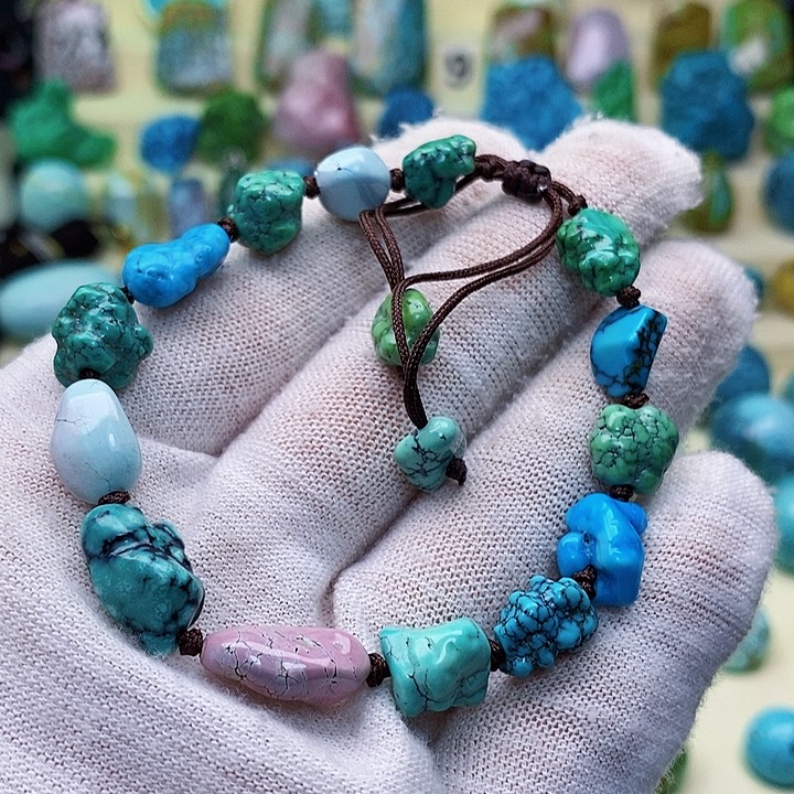 绿松石配饰未镶嵌