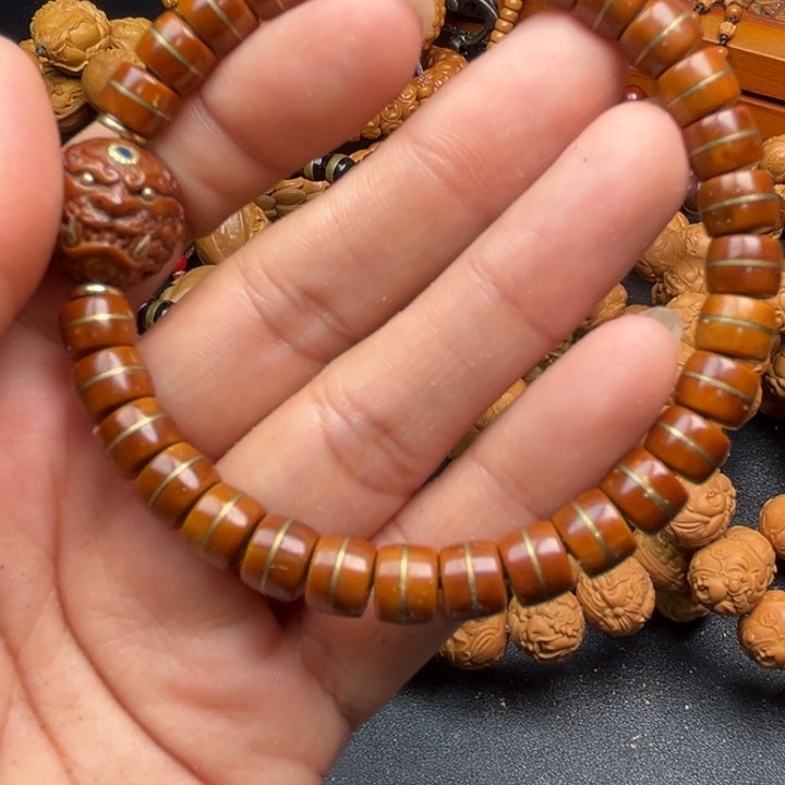 吊坠猴头核桃橄榄