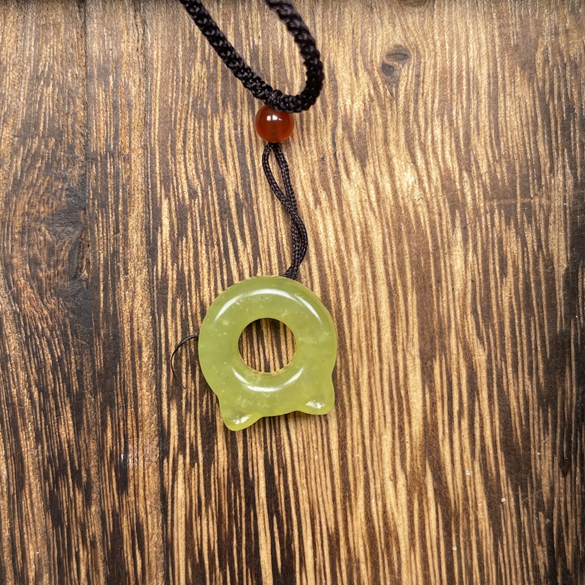 岫玉吊坠挂件寓意吉祥带来好运