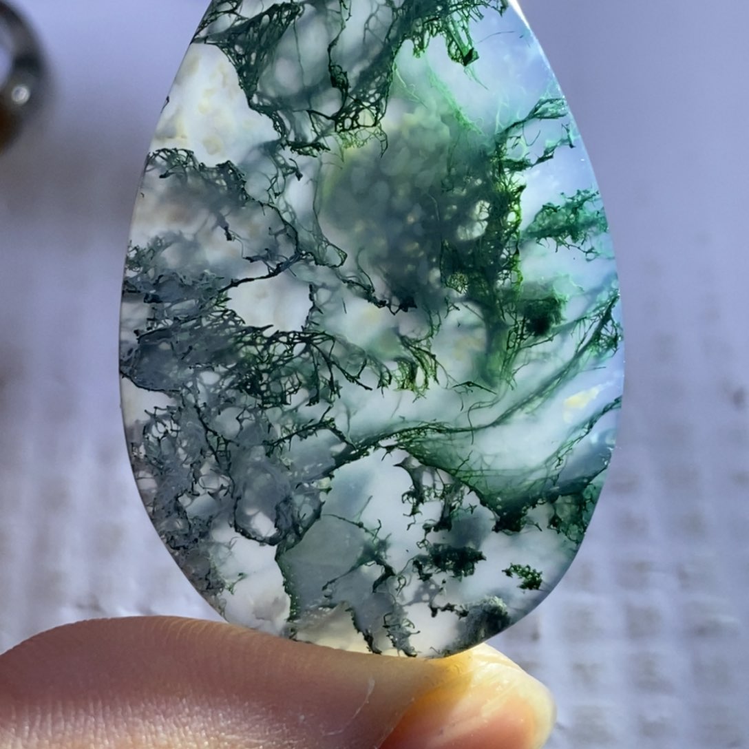 玛瑙/玉髓吊坠(赠链)未镶嵌珍***，