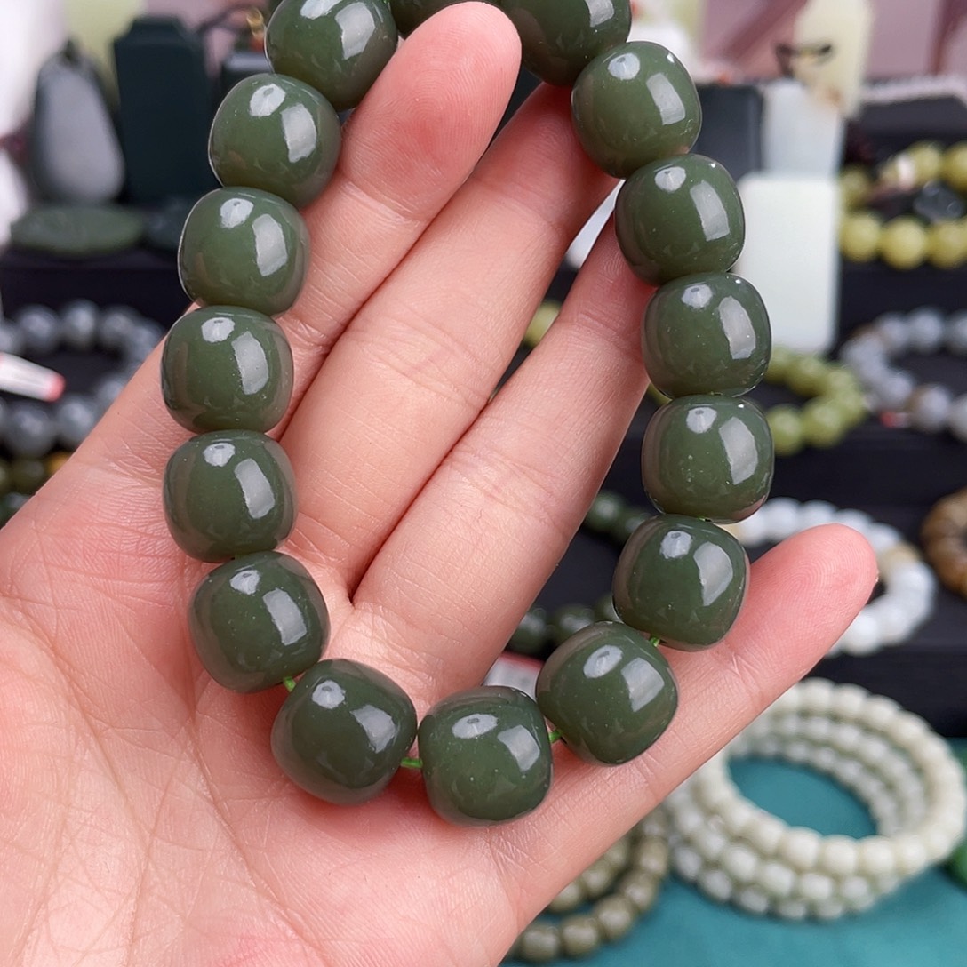 手链未镶嵌和田玉