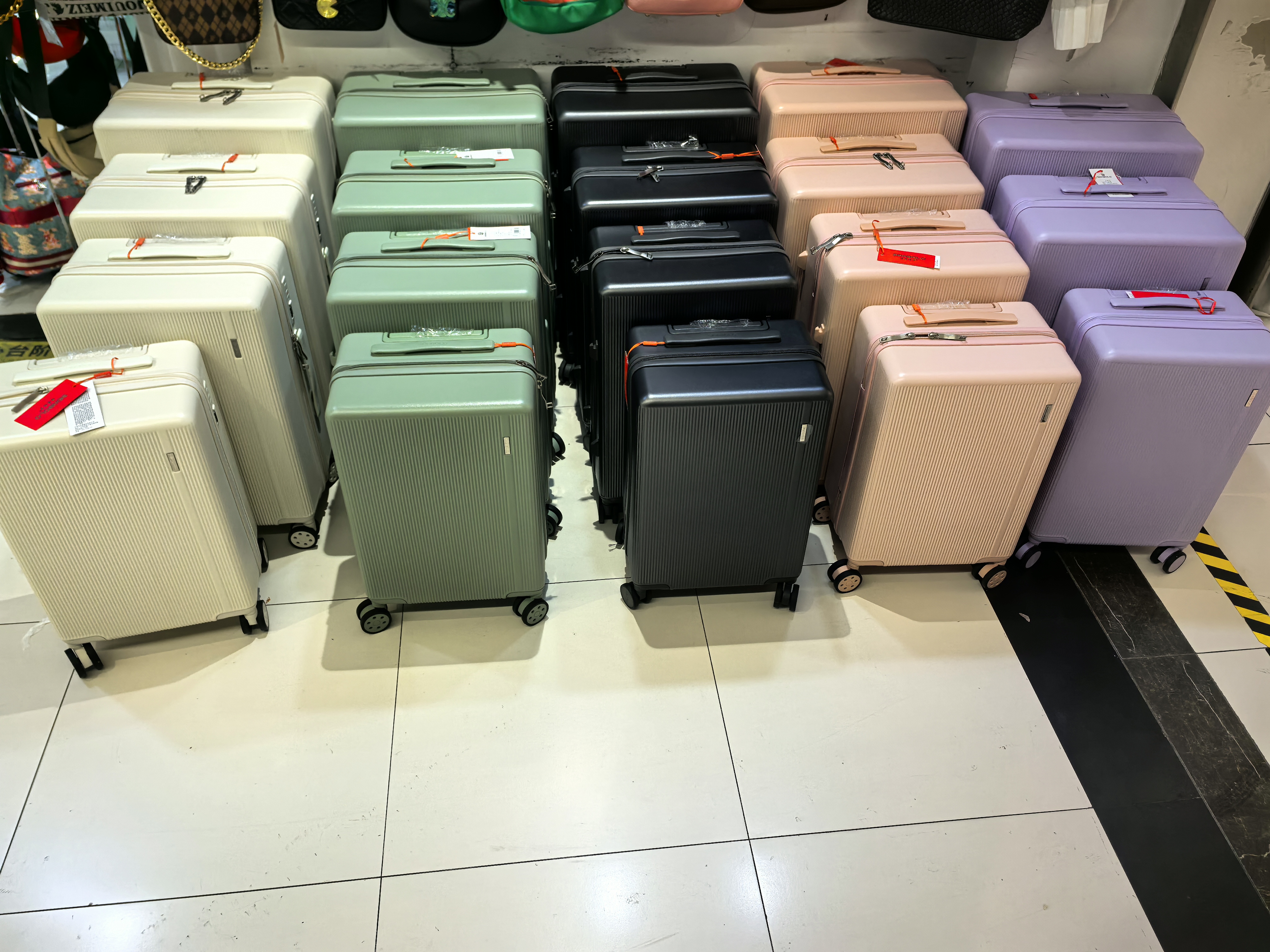 <婷婷精选>旅行箱8863