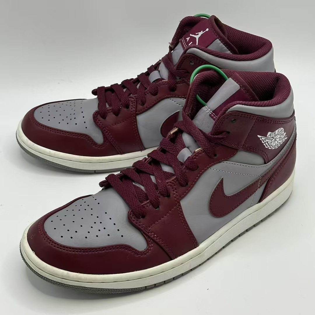 41码/Air Jordan 1 复古篮球鞋 灰红 dq8426
