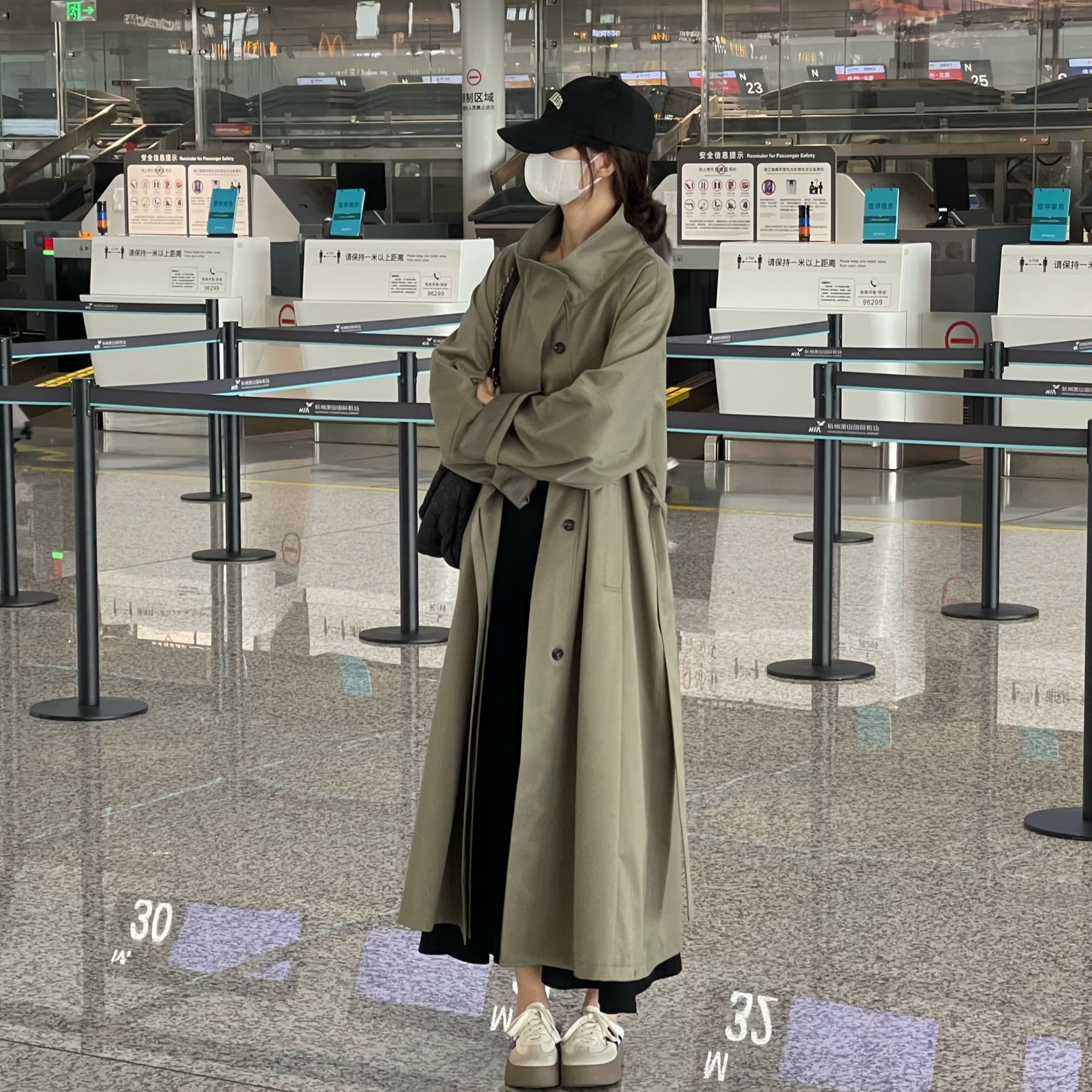 LOSA ROSA秋季慵懒风宽松风衣外套女新款高级垂感休闲中长款大衣