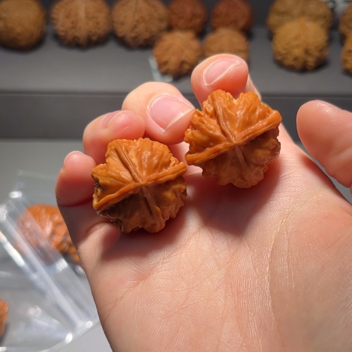 把件文玩核桃四棱885