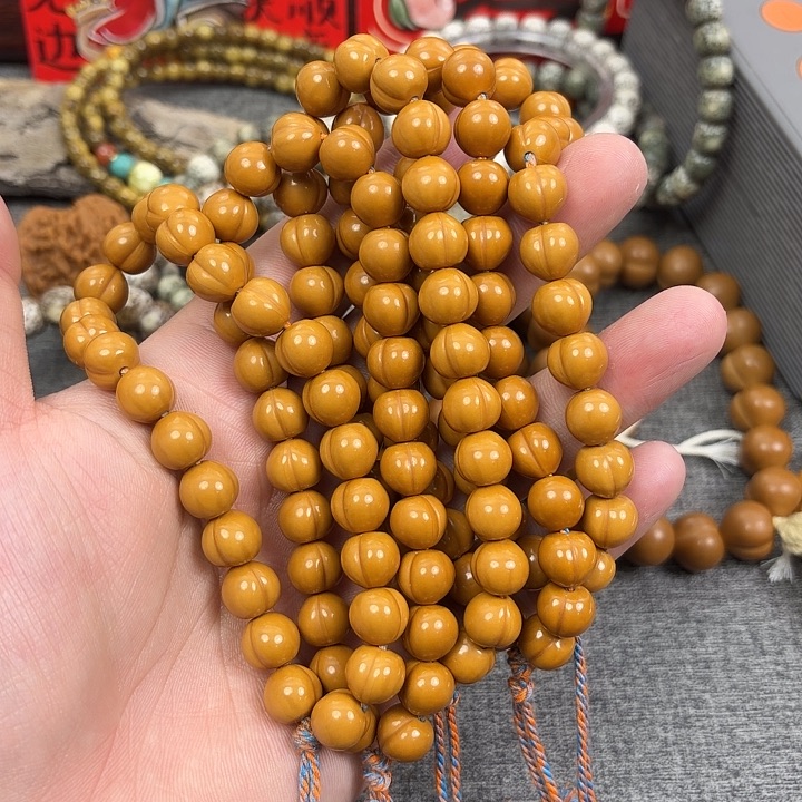 星月菩提吊坠小屁桃