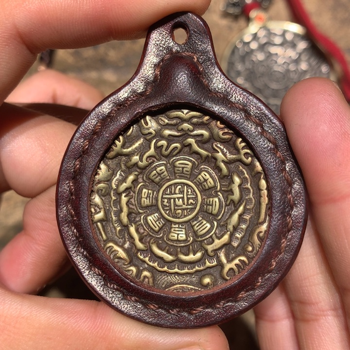 琉璃颈饰喜欢的朋友