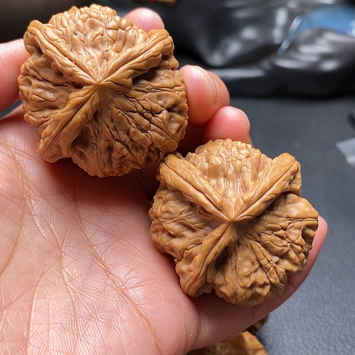 文玩核桃吊坠舍*哥三棱42尺