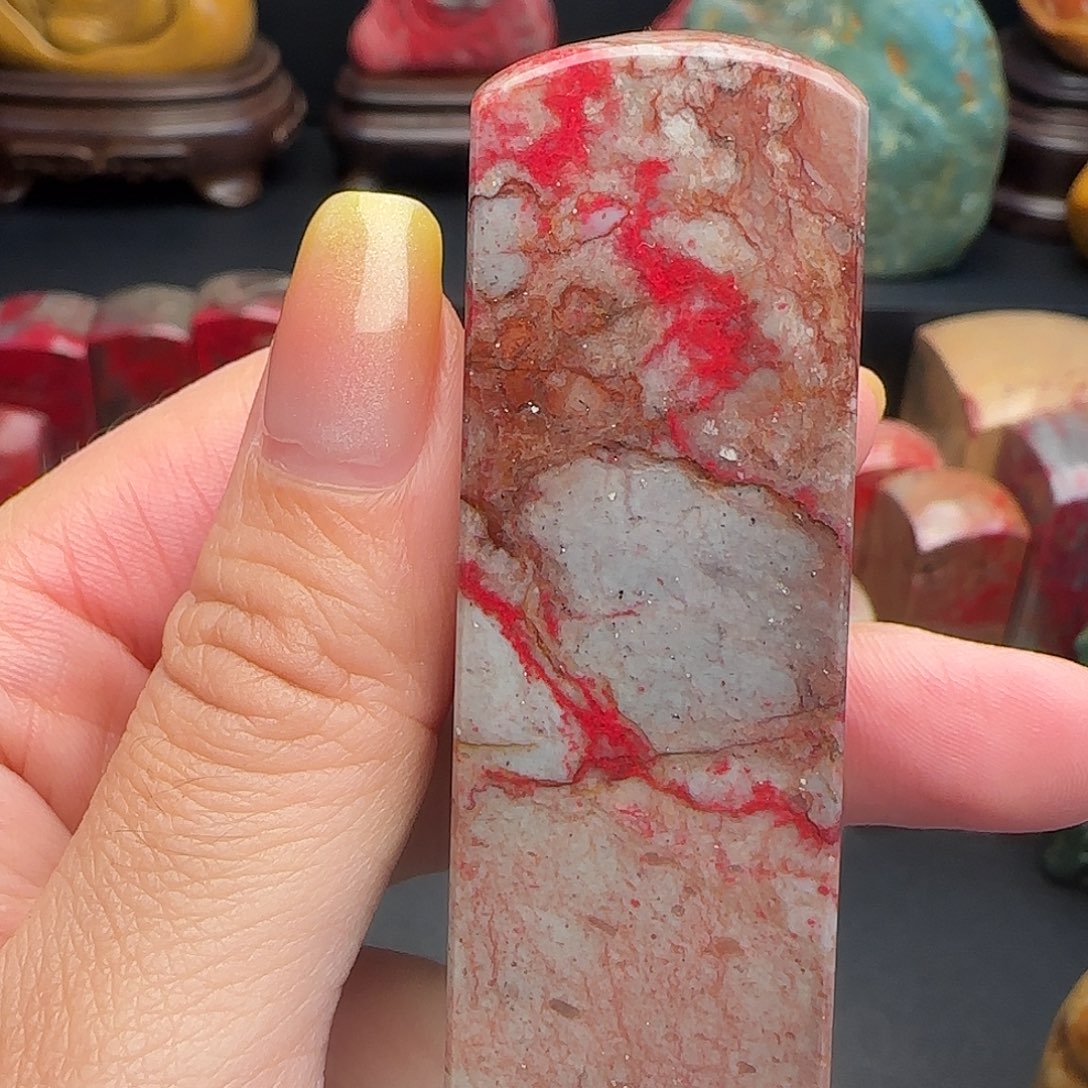 昌化石昌化鸡血石