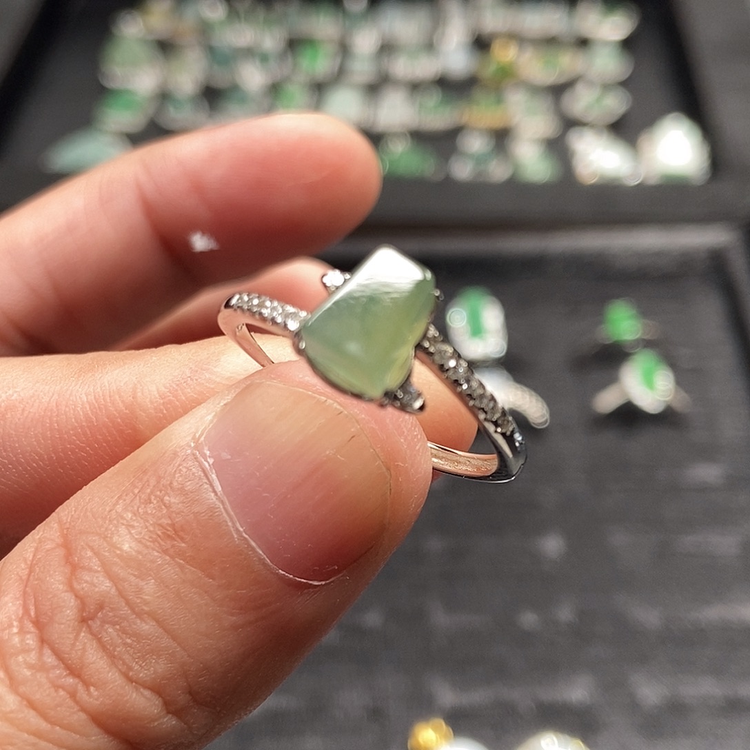 翡翠银S925镶嵌戒指