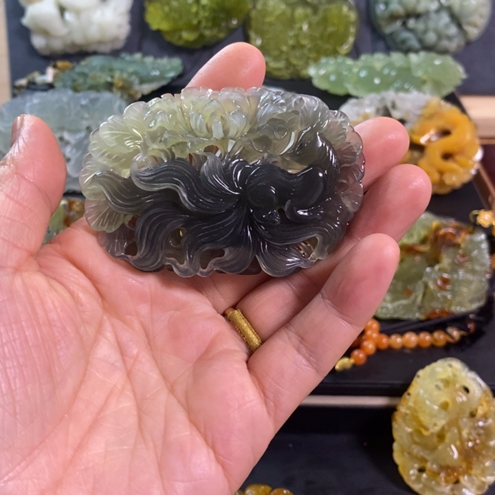 岫玉未镶嵌项链毛衣链