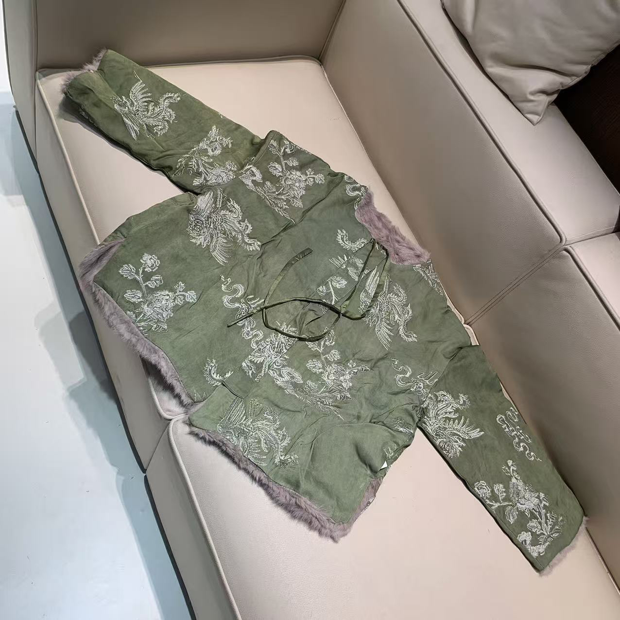 6899《晚晚推荐》新中式新款高奢红人同款重工刺绣外套
