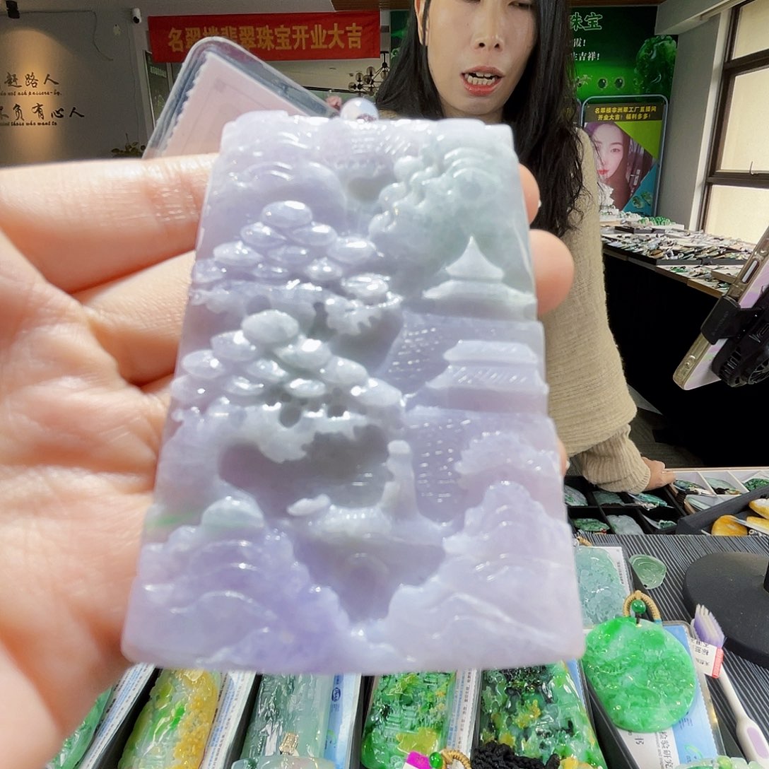 颈饰未镶嵌翡翠翡翠