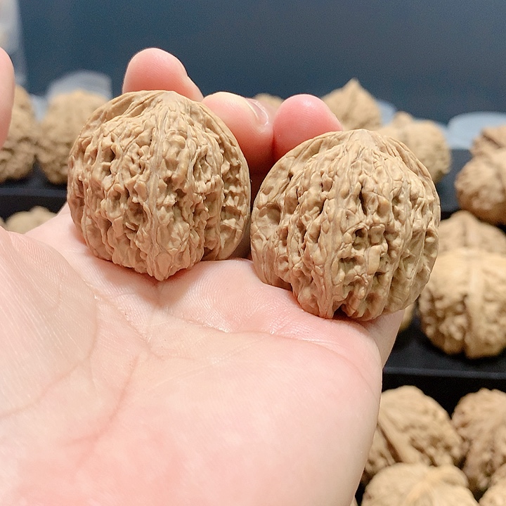 文玩核桃吊坠36密纹